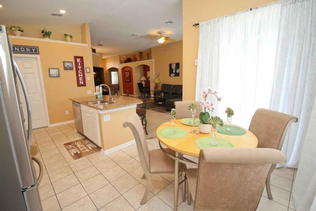 Luxury With Private Pool And Great Game Kissimmee