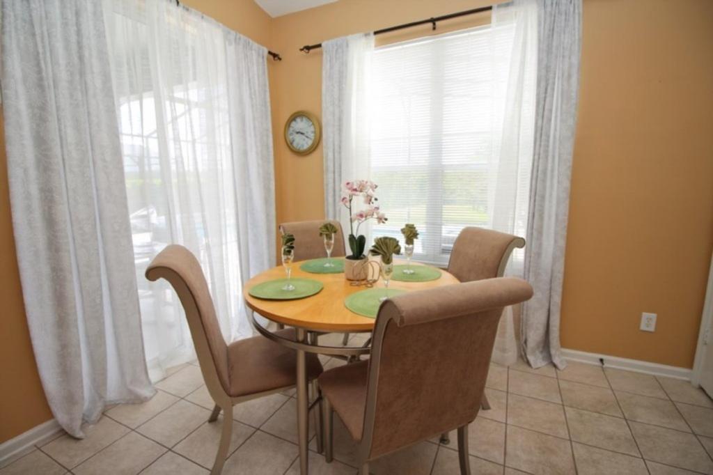 Villa Luxury With Private Pool And Great Game Kissimmee